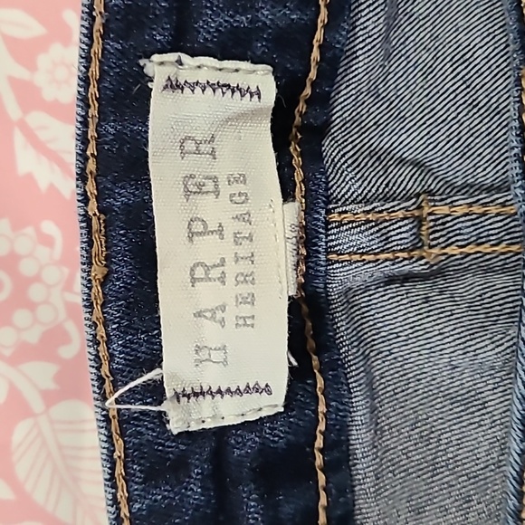 Woman's jeans - Picture 2 of 8